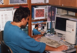 KzKImg – It’s me during work at my labor