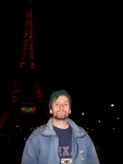 KzKImg – It’s me visiting Paris (La Tour Eiffel, la nuit)